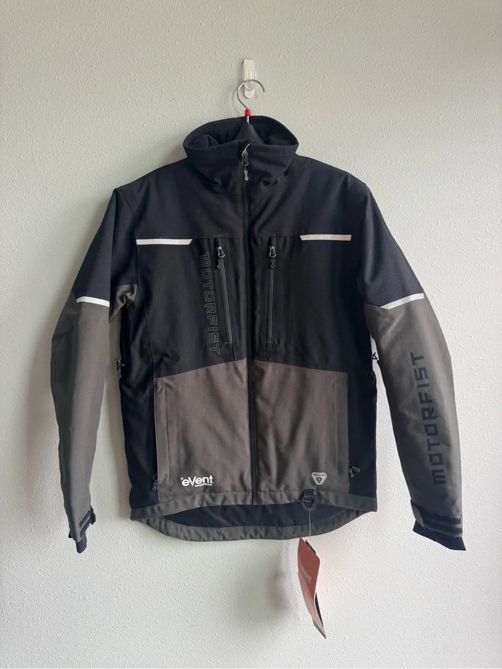 🗻 Motorfist Torque Riding Jacket - Picture 1 of 8